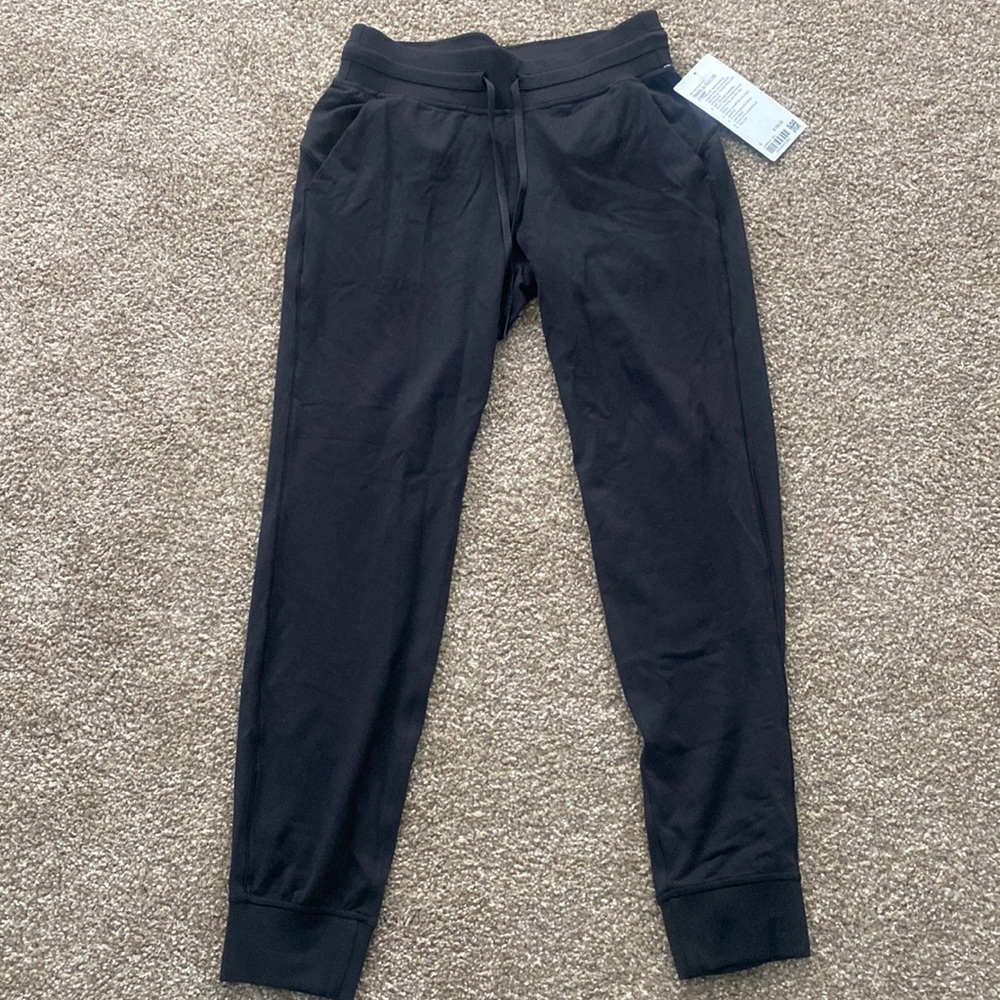 Black Ready to Rulu HR Jogger size 6 NWT